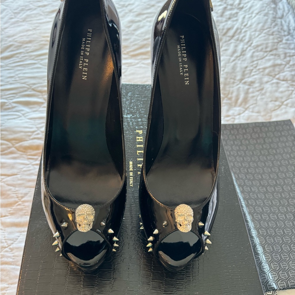 Philipp Plein Black Heels with Silver Accents